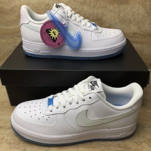 AUTHENTIC Nike UV color changing sneakers